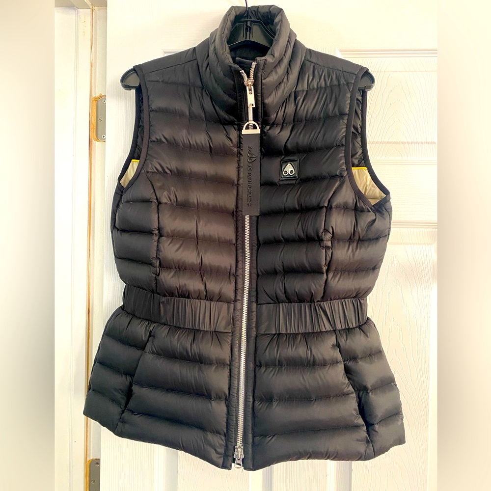 Moose knuckle black vest
